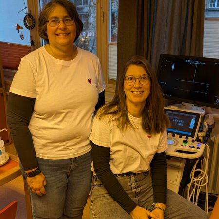 Ariane Kuztrich mit Arzthelferin 450x450 1